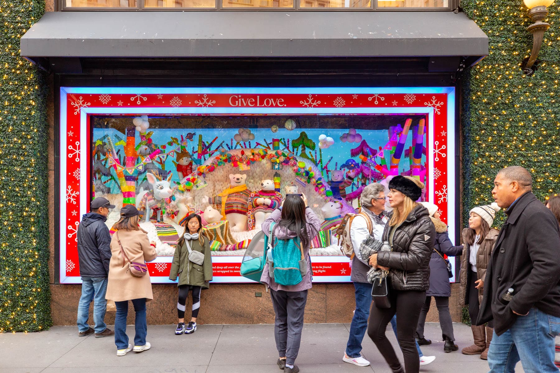Macy's Herald Square Christmas Window Displays
free things to do during Christmas in New York City