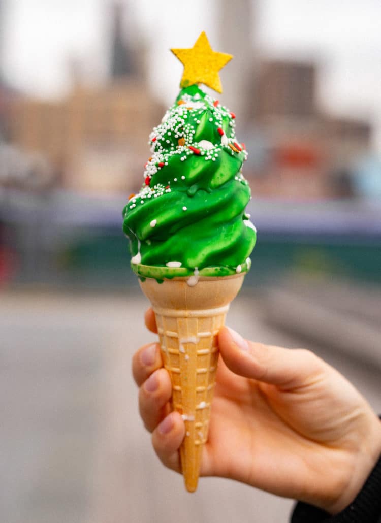 10 Holiday Treats Everyone Must Try During Christmas in New York City