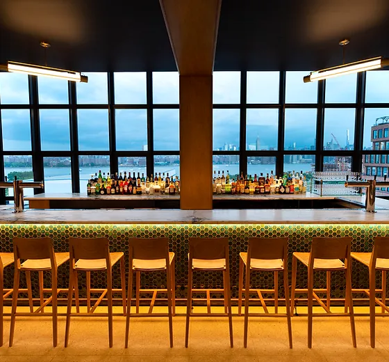 15 STANDOUT Rooftop Bars in Brooklyn (Waiting to Be Explored!)