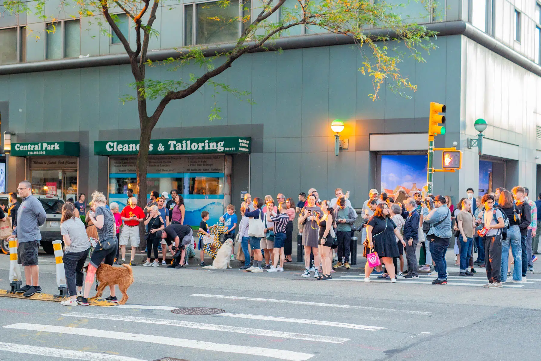 Crowds gathering for Manhattanhenge 2022, at 57th street