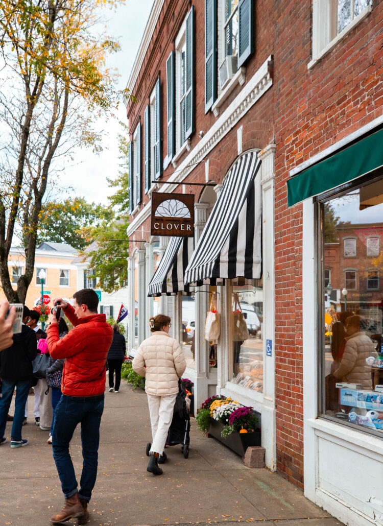 Shopping in Woodstock, Vermont in the Fall, Best weekend Getaways from NYC