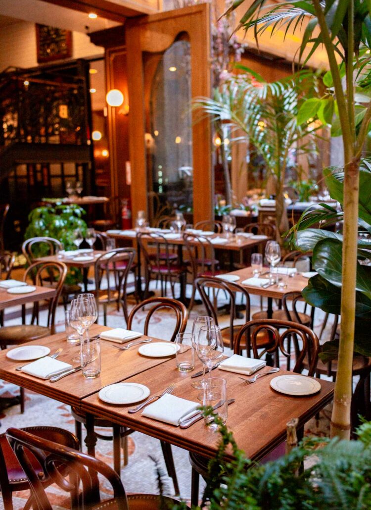 The 20 Best Restaurants Near Central Park (A Local’s Favorites)